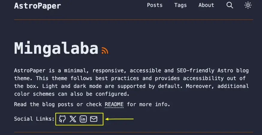 An arrow pointing at social link icons
