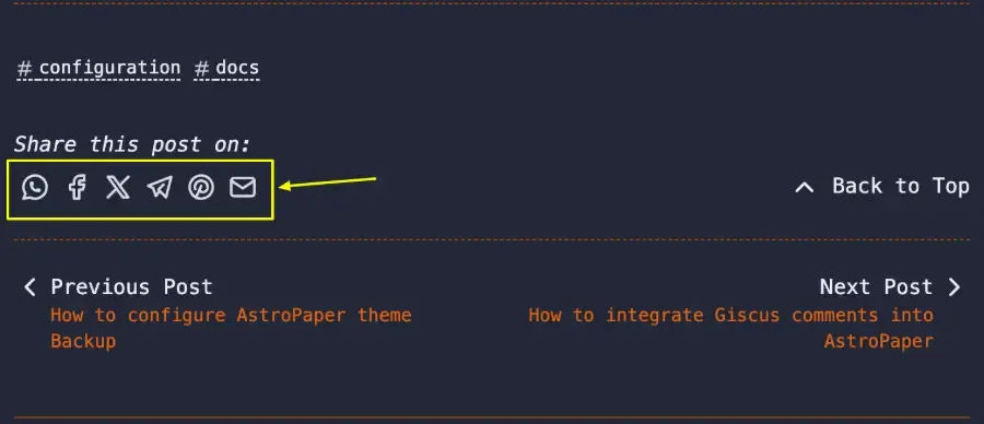 An arrow pointing at share link icons